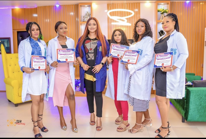 Jencletz Beauty Academy training session